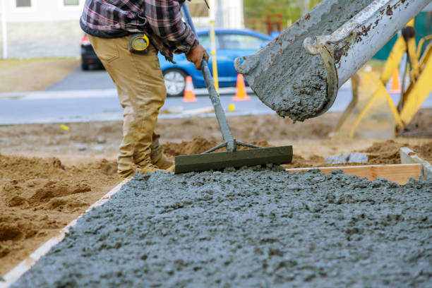 Best Driveways & Floors  in Appalachia, VA